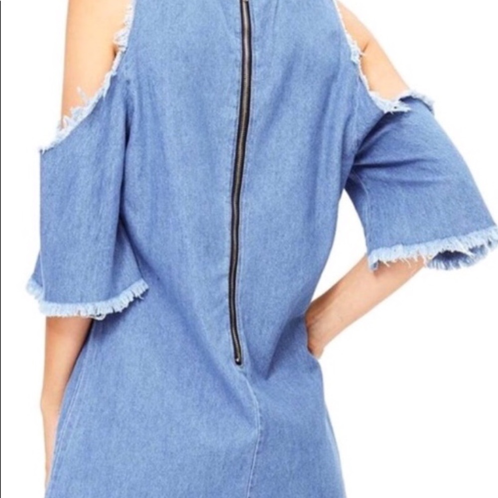 BLUE DENIUM COLD SHOULDER FRAYED EDGING DRESS - Picture 4 of 8